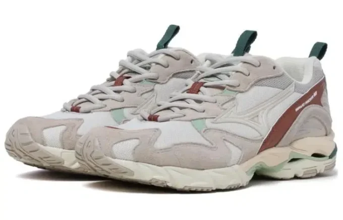 Wave Rider 10 “Beige”