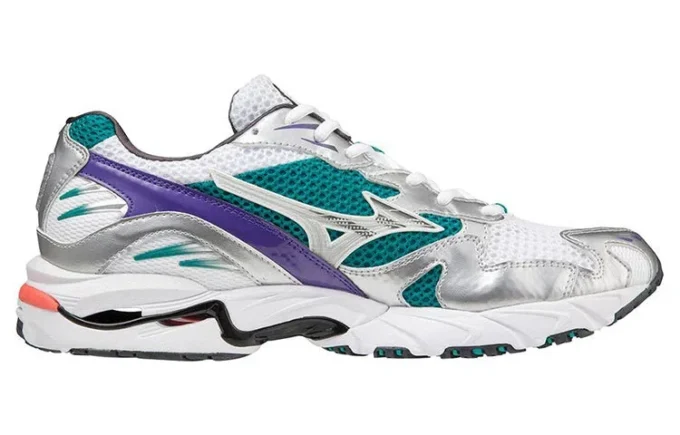 Wave Rider 10 “White”